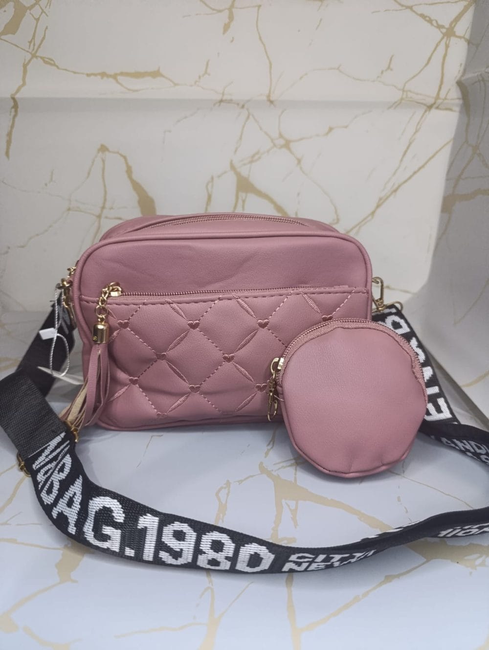 Crossbody rombos corazon